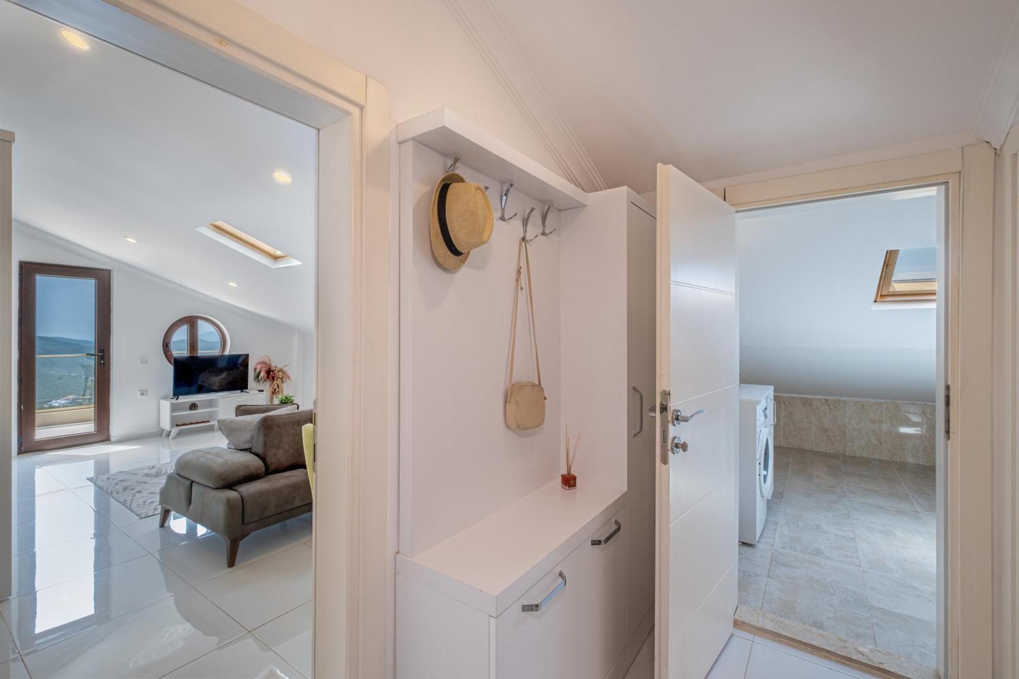 Blue View Suites Каш Екстериор снимка