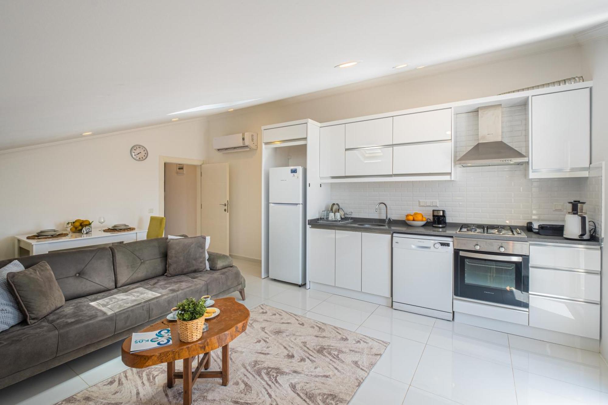 Blue View Suites Каш Екстериор снимка