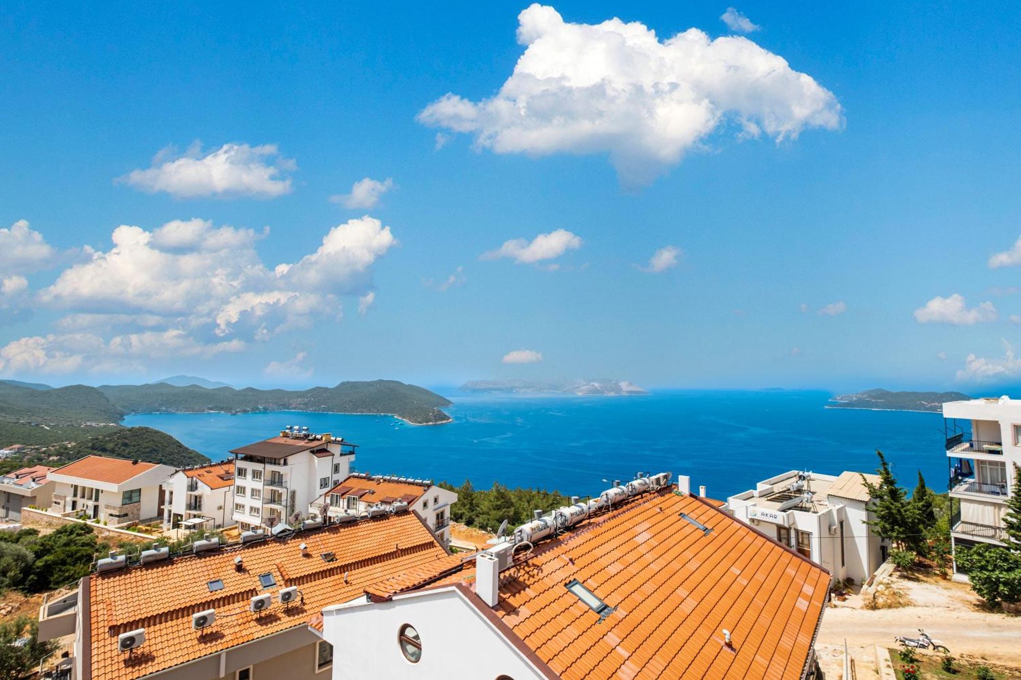 Blue View Suites Каш Екстериор снимка